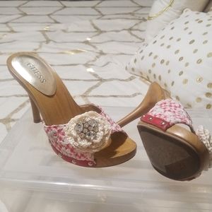 Guess high heeled slippers